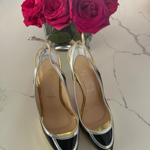 Christian Louboutin NEVER WORN - Picture 4 of 11